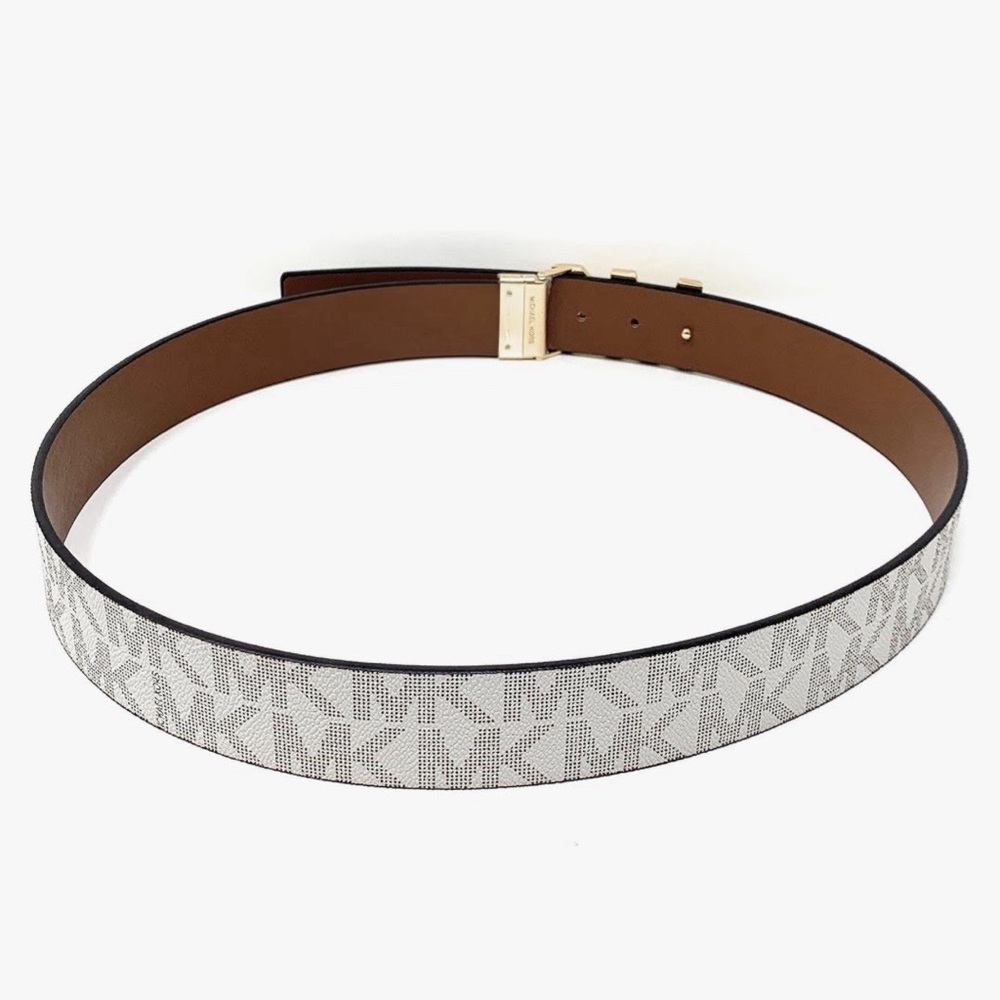 Michael Kors Signature Beige 1.25 Inch Logo Belt with Reversible MK Logo Plaque - Picture 5 of 6